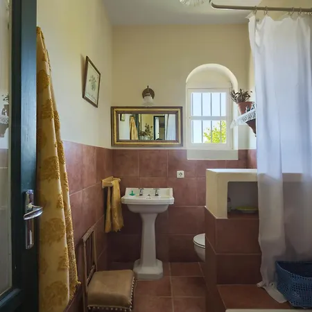 Villa Olivo Lloron *