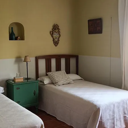 Villa Olivo Lloron Montilla